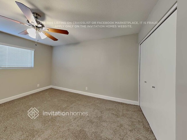 Building Photo - 8702 E Valley View Rd