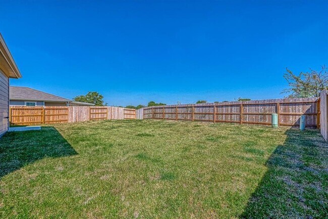 Building Photo - 5727 Texas Sage Dr