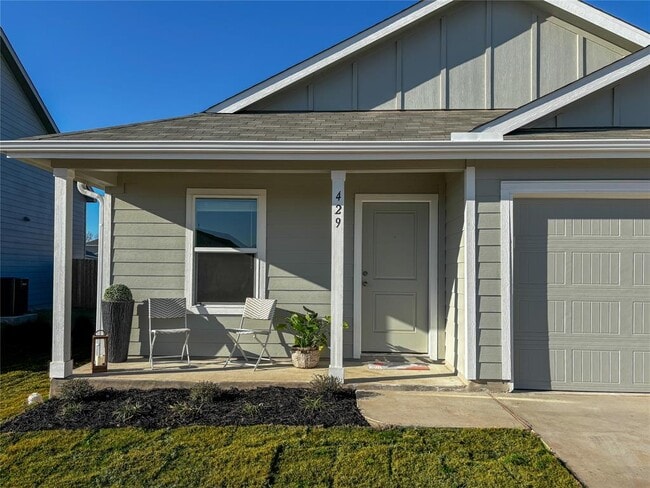 Building Photo - 429 Monsoon Dr