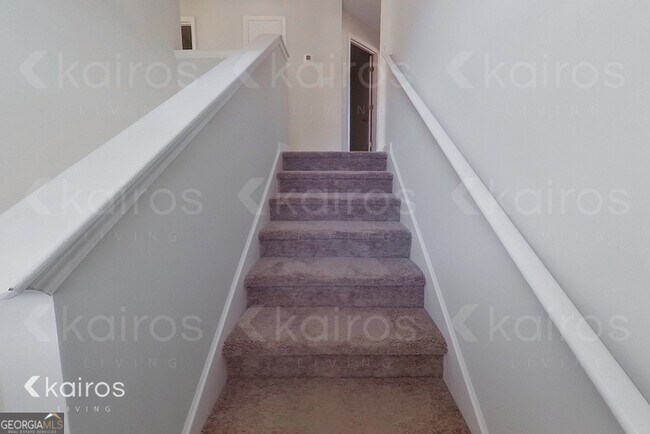 Building Photo - 18 Duluth Dr