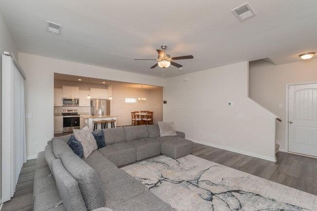 Building Photo - Home For Rent - 4050 Thinbleberry Drive Graniteville, SC 29829