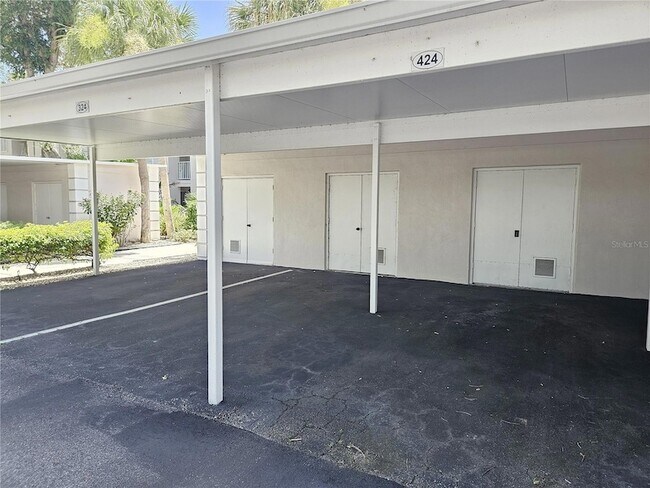 Building Photo - 437 Cerromar Ln