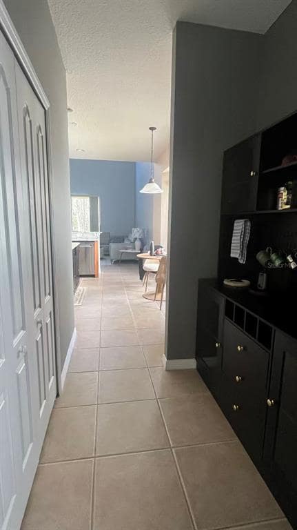 Building Photo - 9910 Moss Rose Way