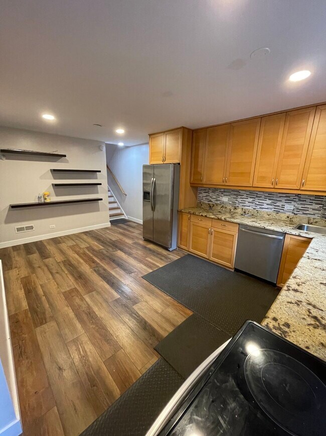 Building Photo - 1160 Osterman Ave