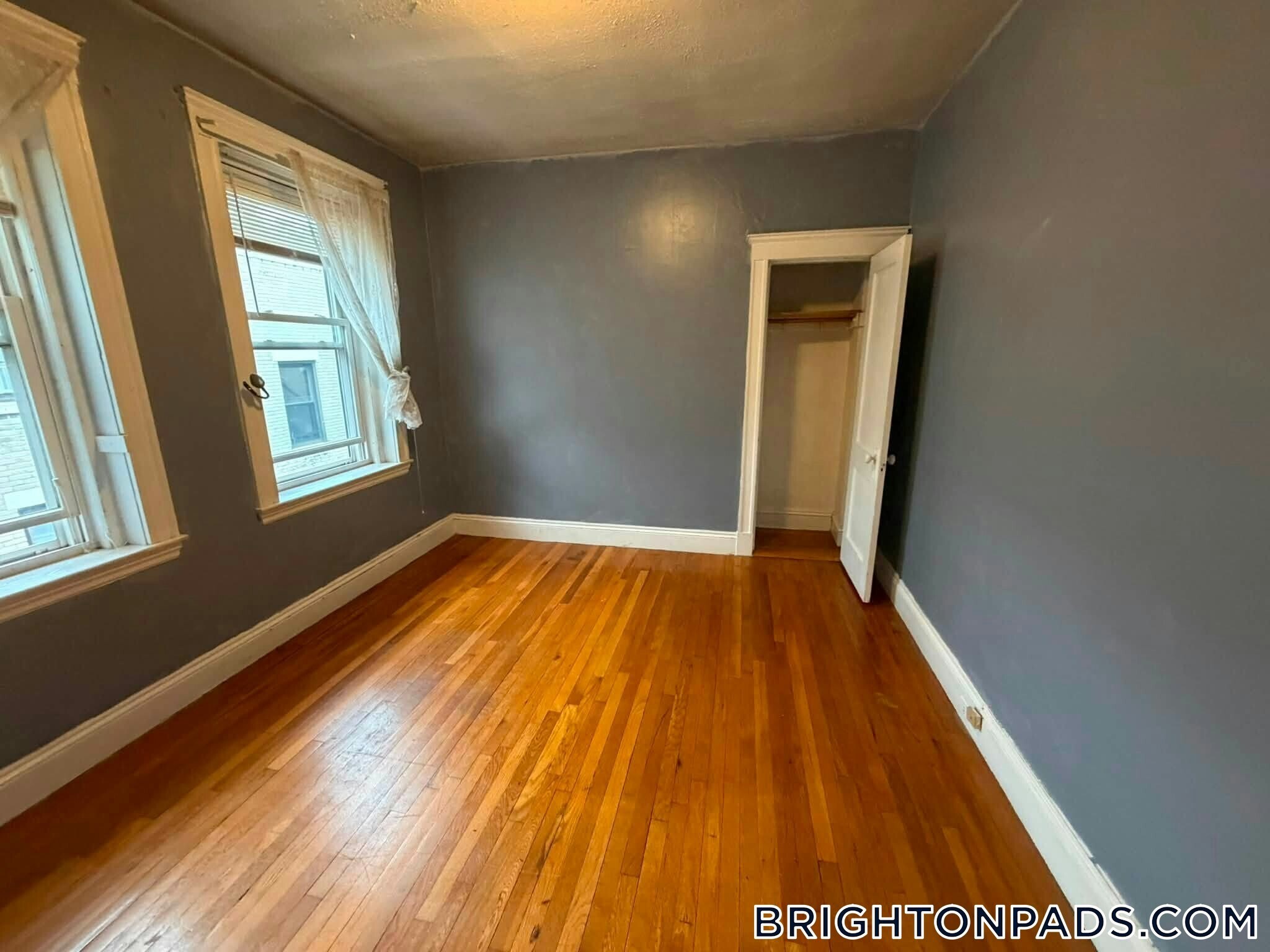 Building Photo - 313 Allston St