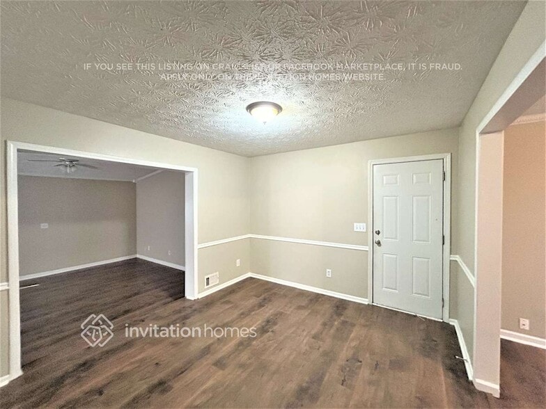 Building Photo - 1830 Abercorn Way