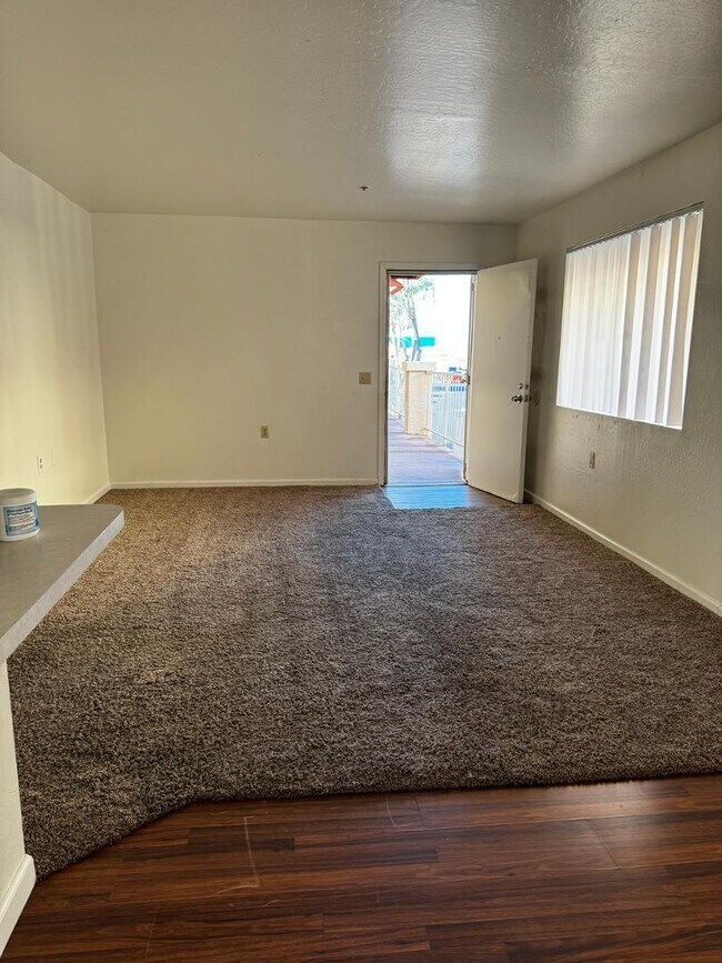 Building Photo - 12221 W Bell Rd