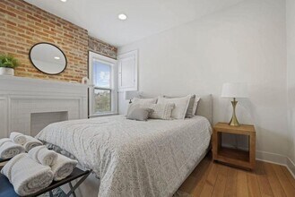 Building Photo - 383 Wilson Ave