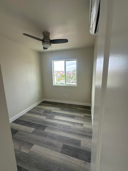 Building Photo - 1505 F Ave