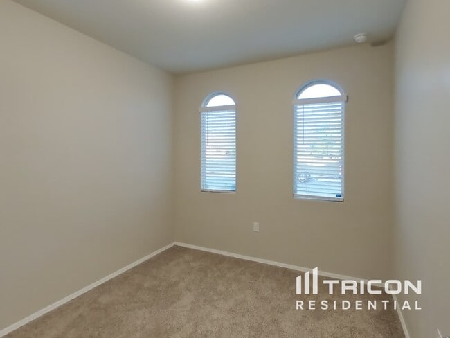 Building Photo - 28721 Gypsum Dr