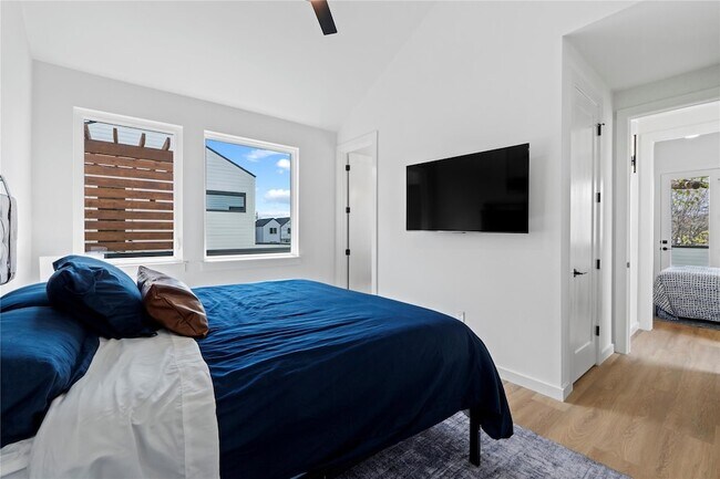 Building Photo - 506 Krebs Ln