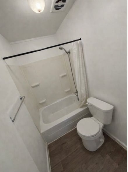 Building Photo - 634 N 8th W