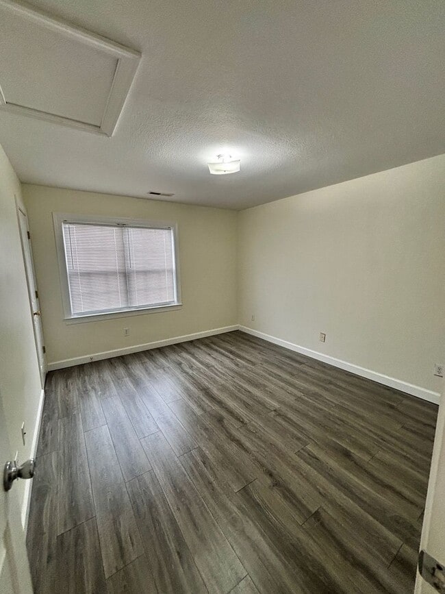 Building Photo - 3 Bedroom, 3 Bathroom Townhome in Carolina Forest!