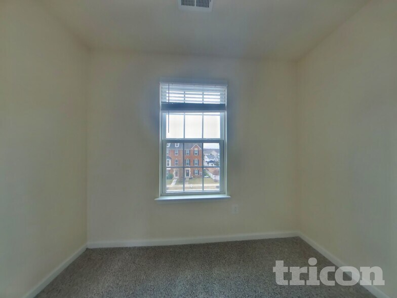 Building Photo - 11922 Cooperstown Pl