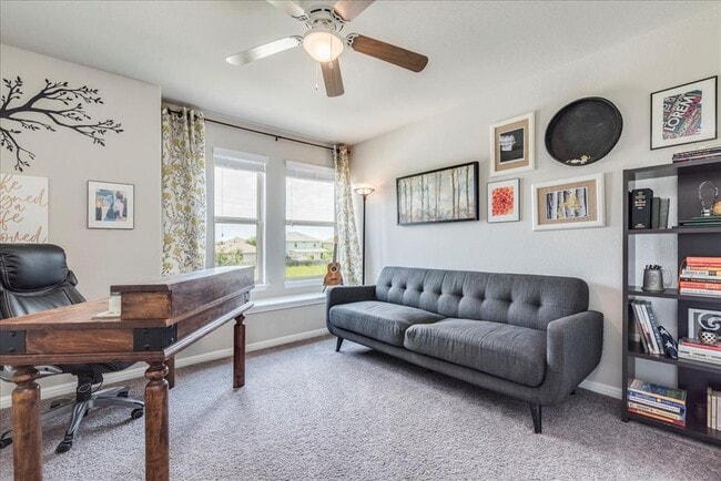 Building Photo - 190 Sandy Path