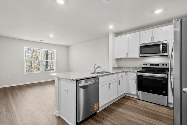 Building Photo - 612 Rd