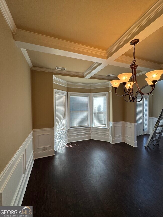 Building Photo - 352 Plymstock Dr