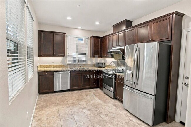 Building Photo - 24266 Verdugo Cir
