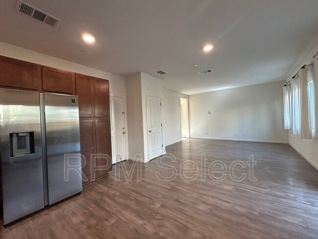 Building Photo - 4424 Ibiza Island Way