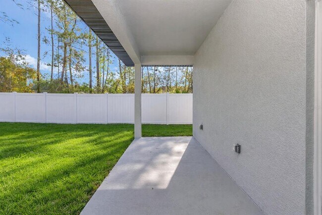 Building Photo - 13257 SW 73rd Ave Rd