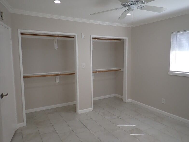 Building Photo - 1455 Transite Ave