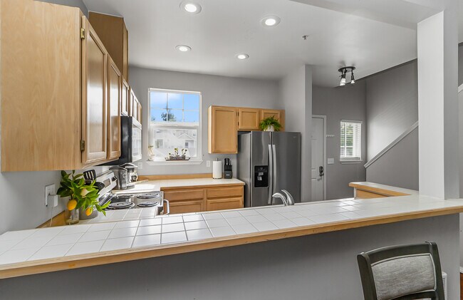 Building Photo - 5400 Harbour Pointe Blvd
