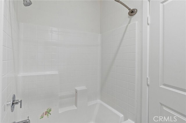 Building Photo - 279 Alienta Ln
