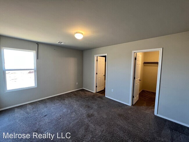 Building Photo - 3 br, 2 bath House - 9424 NW 122nd Terrace