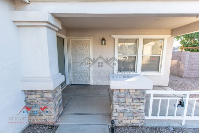 Building Photo - 2701 W Jasper Ave