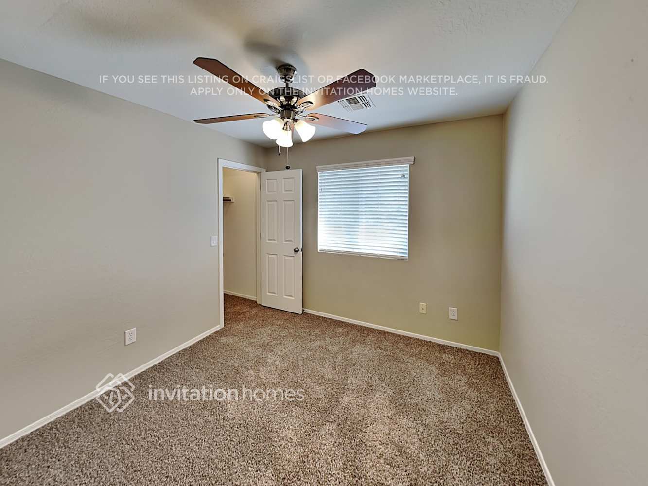Building Photo - 1429 E Rosebud Dr
