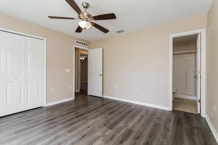 Building Photo - 2837 Mingo Dr