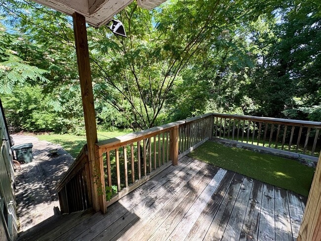 Building Photo - 266 Riggs Dr
