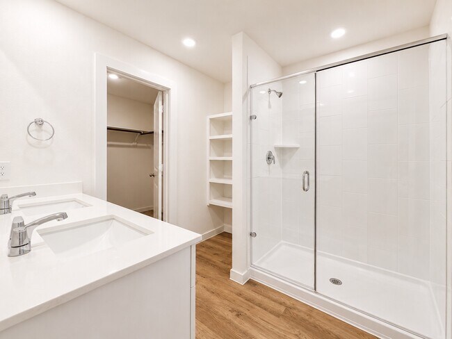 Building Photo - 28110 Meadowlark Sky Dr