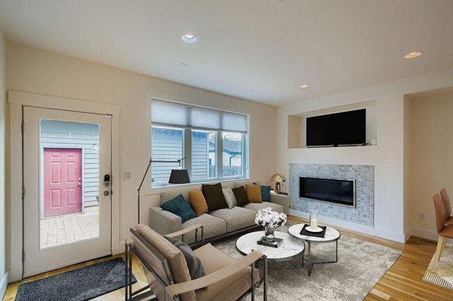 Building Photo - Edge Water Beauty- This is a Must See Home!