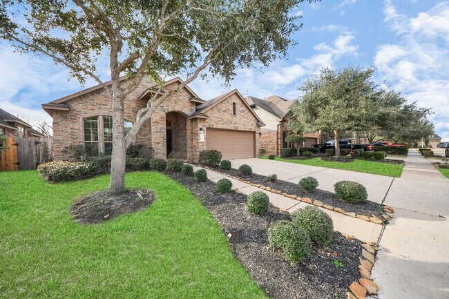 Building Photo - 5327 Wolfpen Ridge Ln