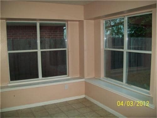 Building Photo - 4702 Daisy Meadow Dr