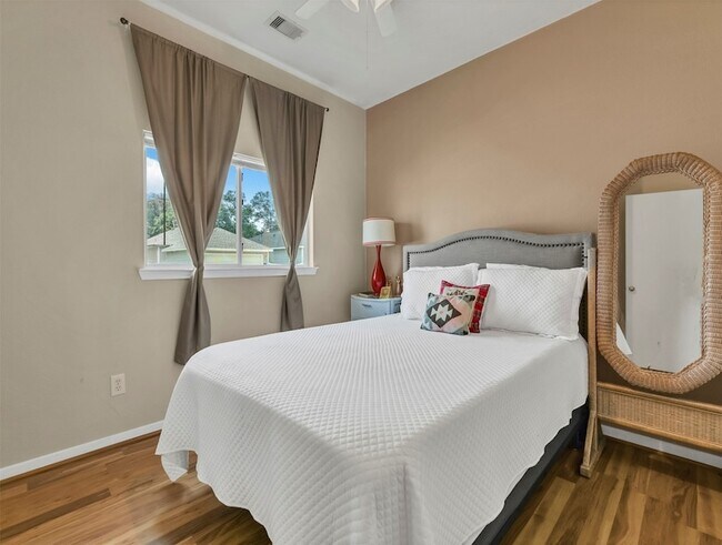 Building Photo - 21879 Mossy Field Ln