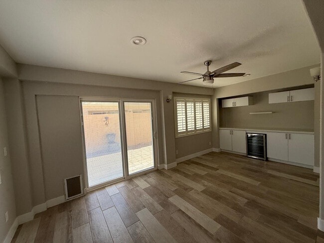 Building Photo - 14535 W Zuni Trail