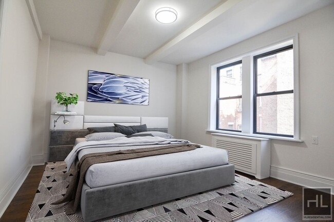 Building Photo - 25 W 68th St