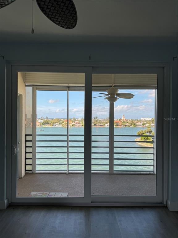 Building Photo - 7902 Sailboat Key Blvd S