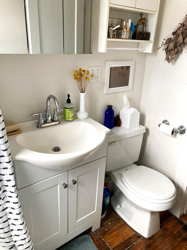 Building Photo - 50 Boylston St