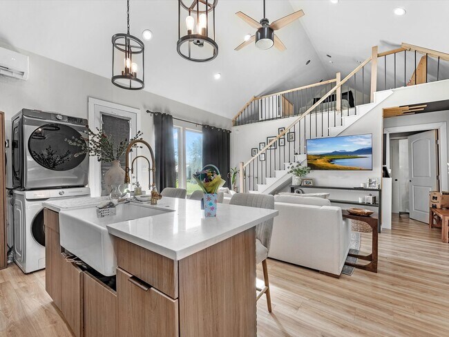 Building Photo - 3209 Pennsylvania St