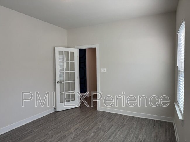 Building Photo - 2609 Skeeter Ct