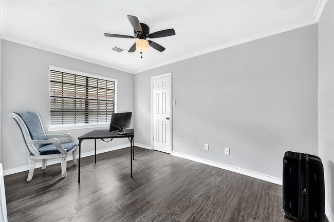 Building Photo - 3555 Ashfield Dr