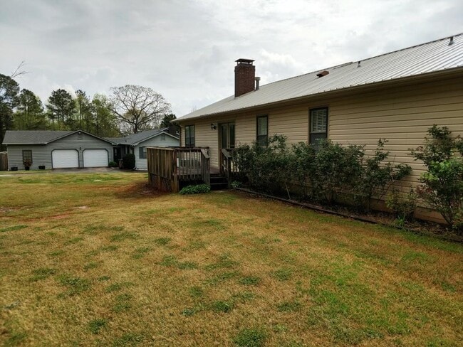 Building Photo - 4907 Bentwood Dr