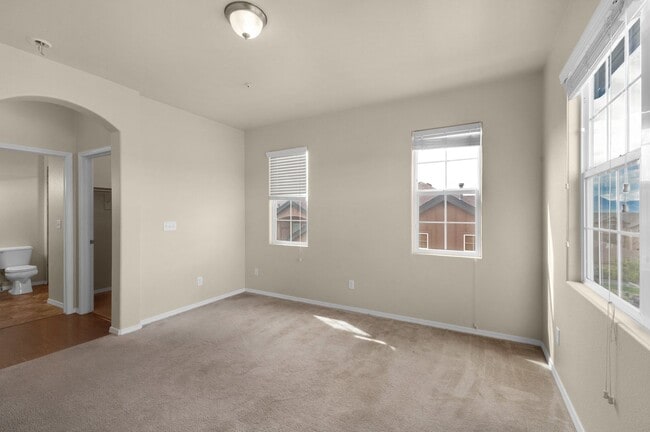Building Photo - 4790 Wells Branch Heights