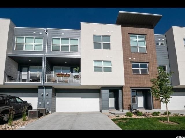 Building Photo - 11092 Kyson Rd