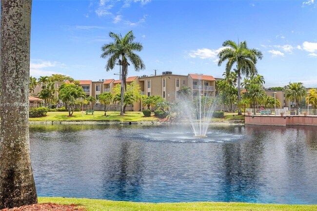 Building Photo - 4900 NW 79th Ave