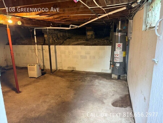 Building Photo - 108 Greenwood Ave
