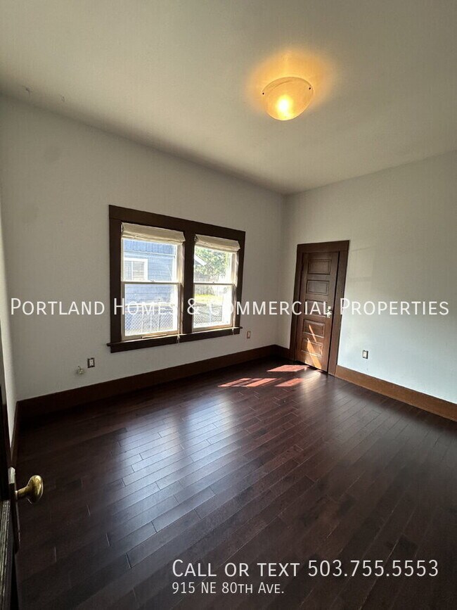 Building Photo - 915 NE 80th Ave